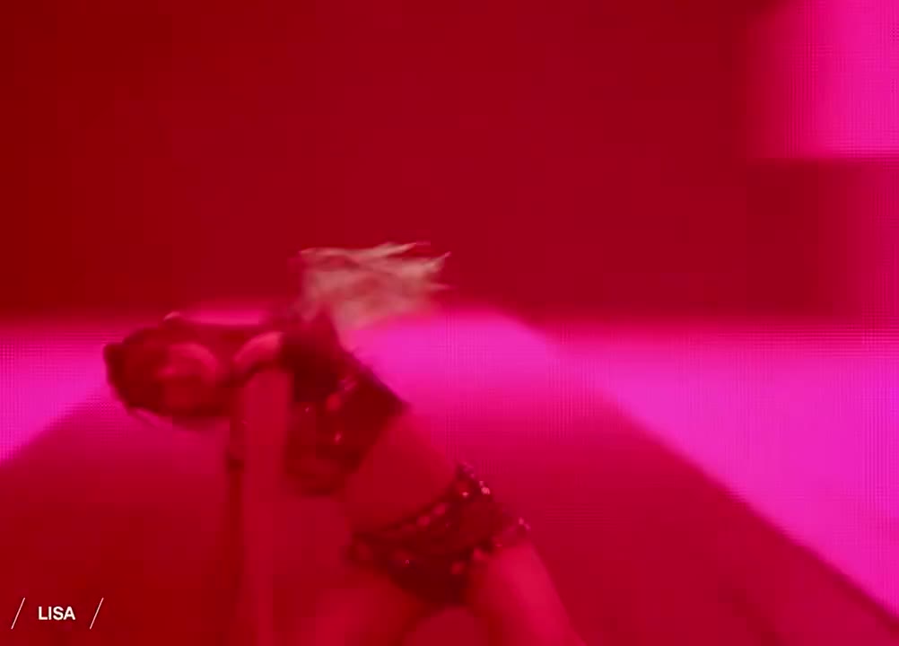 Video 268308 from Lisa | BLΛƆKPIИK (Blackpink)