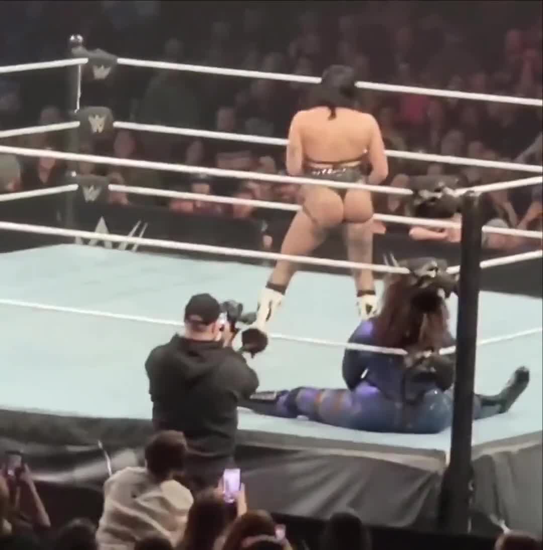 Video 435481 from WWE Rhea Ripley