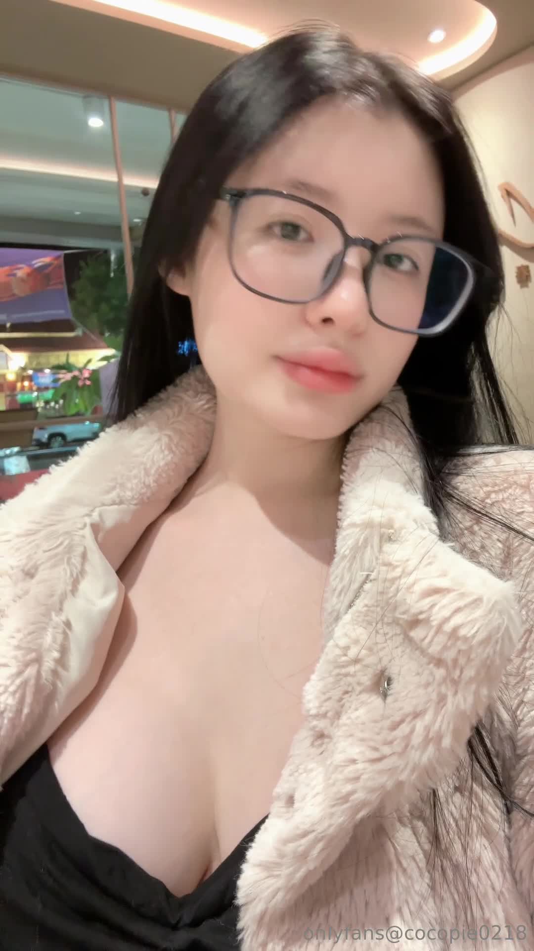 Video 435617 from CocoPie