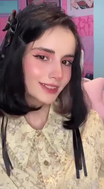 Video 268995 from Loonassoftfeet