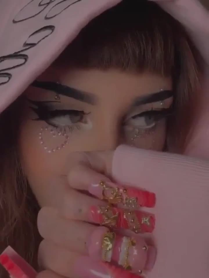 Video 436613 from Ellasaurus23 | Ellexxaurus