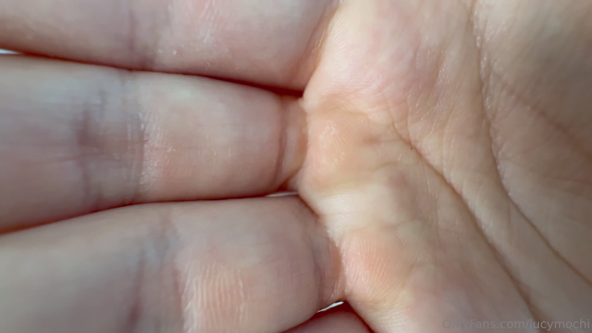 Video 436930 from asianmochi / skinny_mochi / lucy mochi