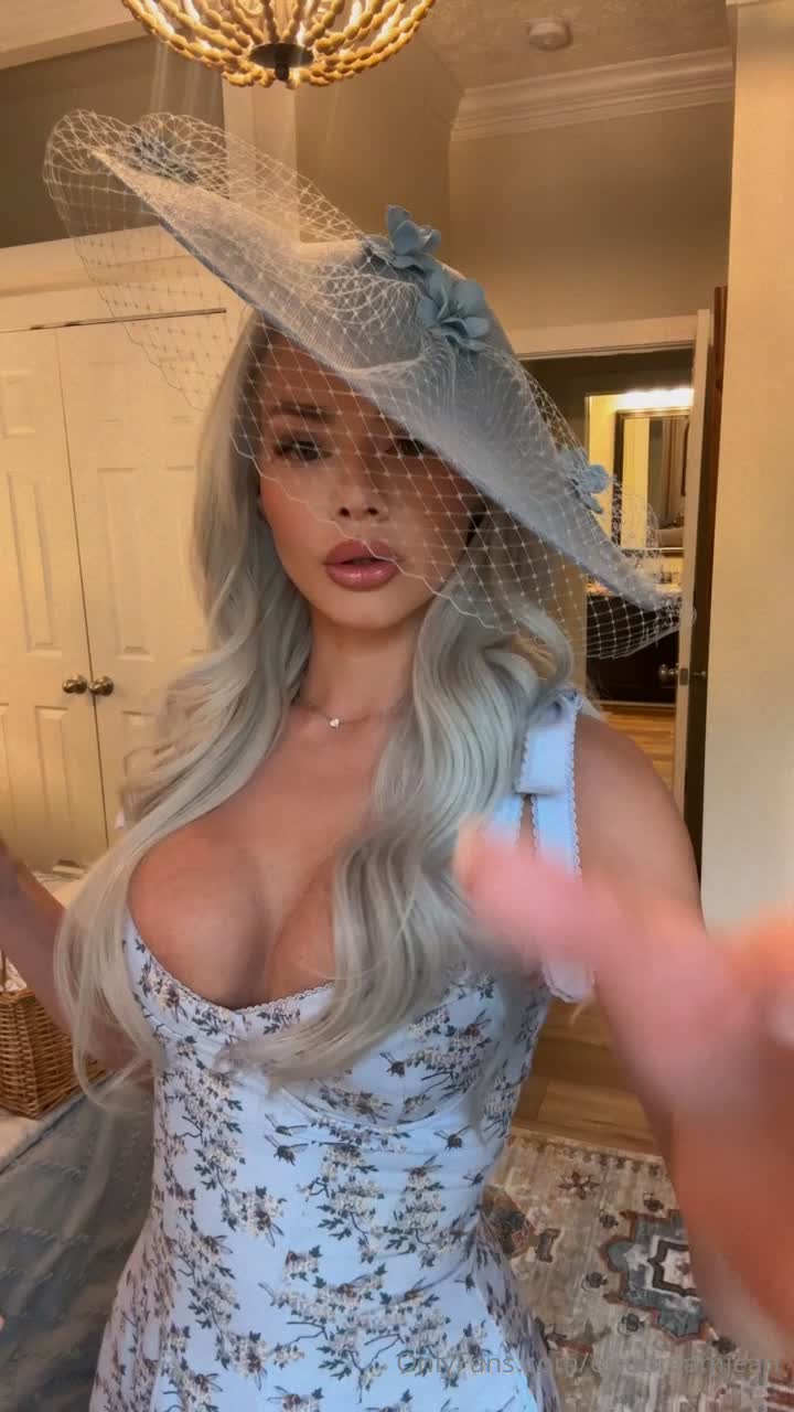 Video 269471 from Elsa Jean / elsadreamjean