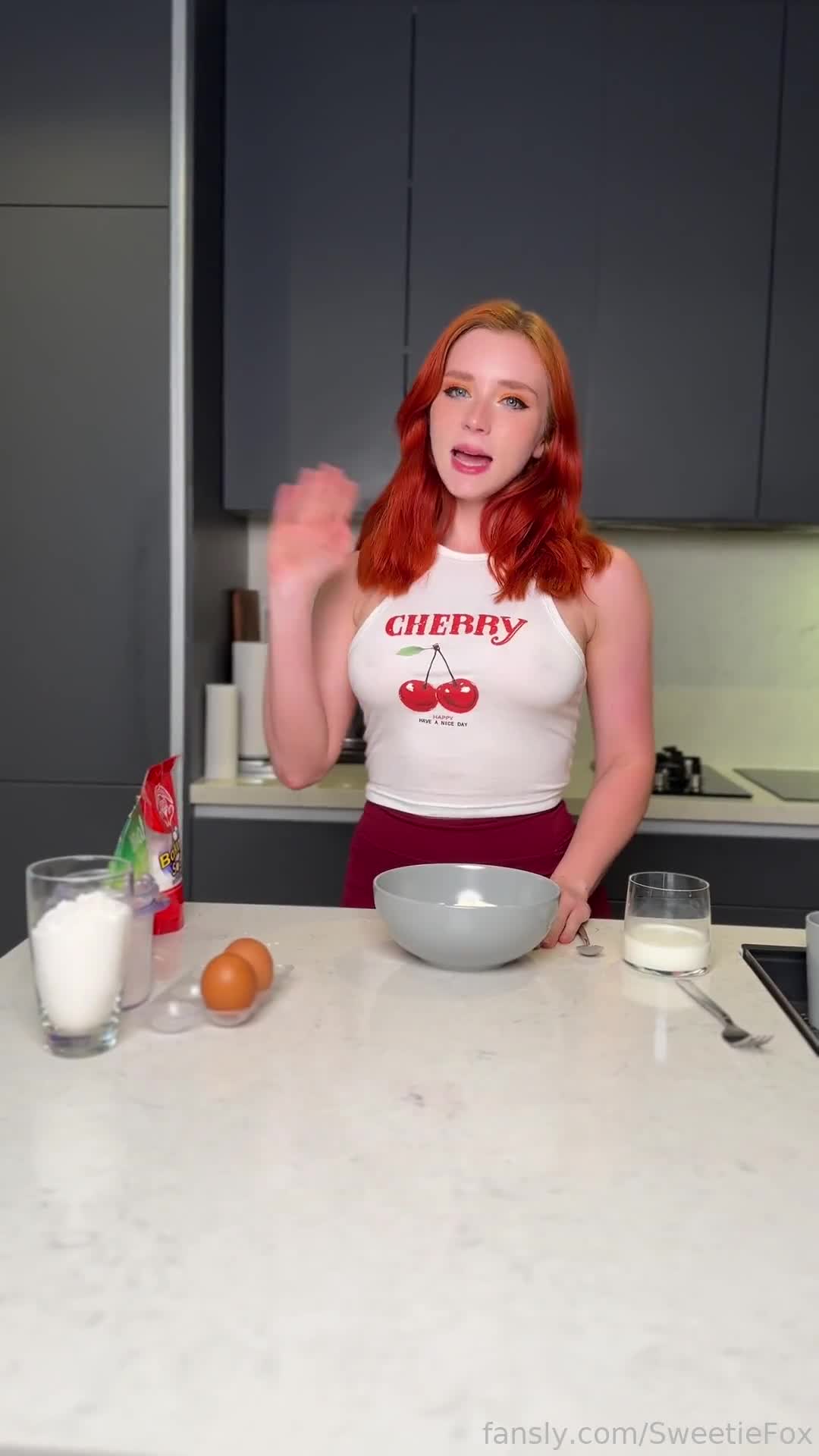 Video 437194 from Sweetie Fox / MoonFleur