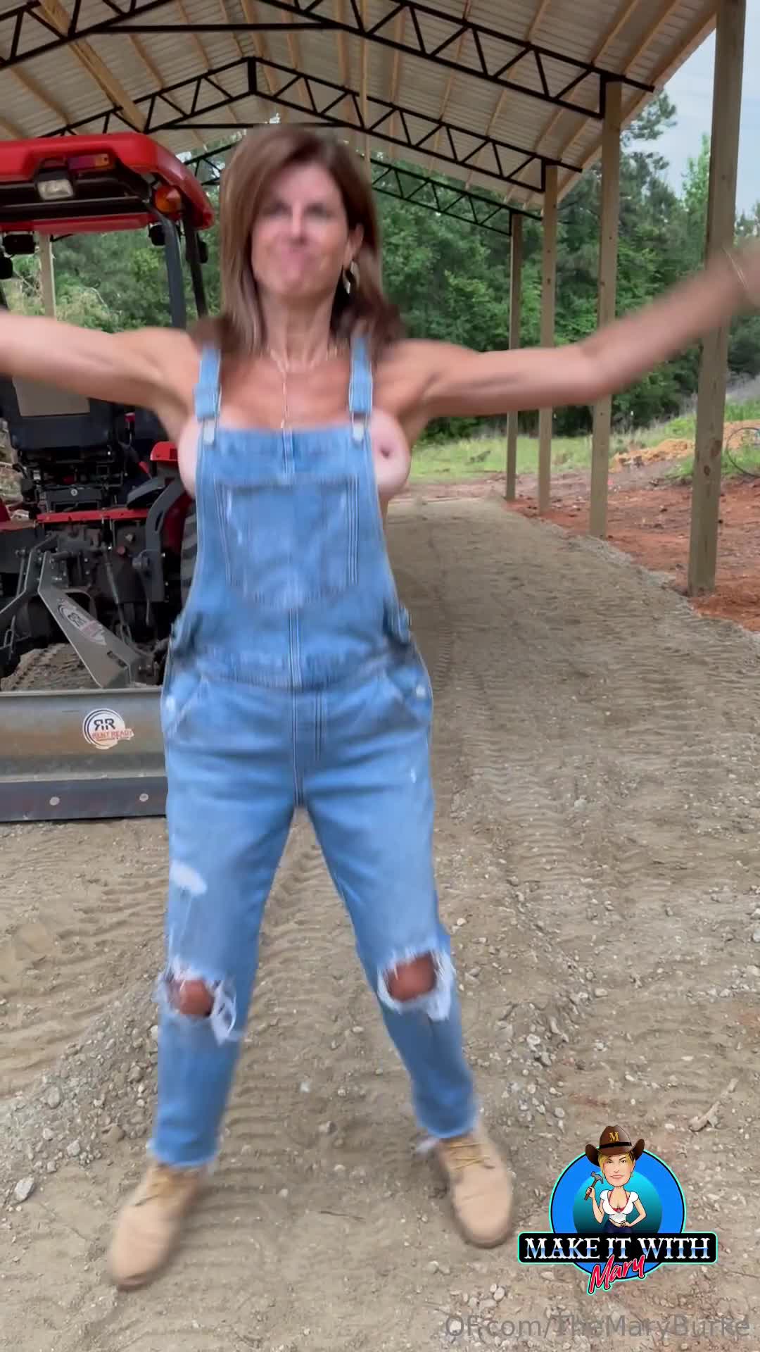 Video 437280 from Mary Burke - SexyMilfMary