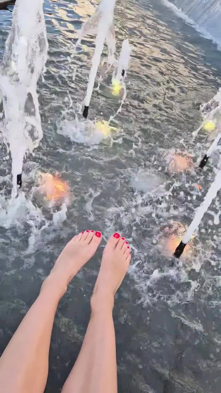 Video 437431 from Ariadna Majewska / Ari Maj / ari_maj