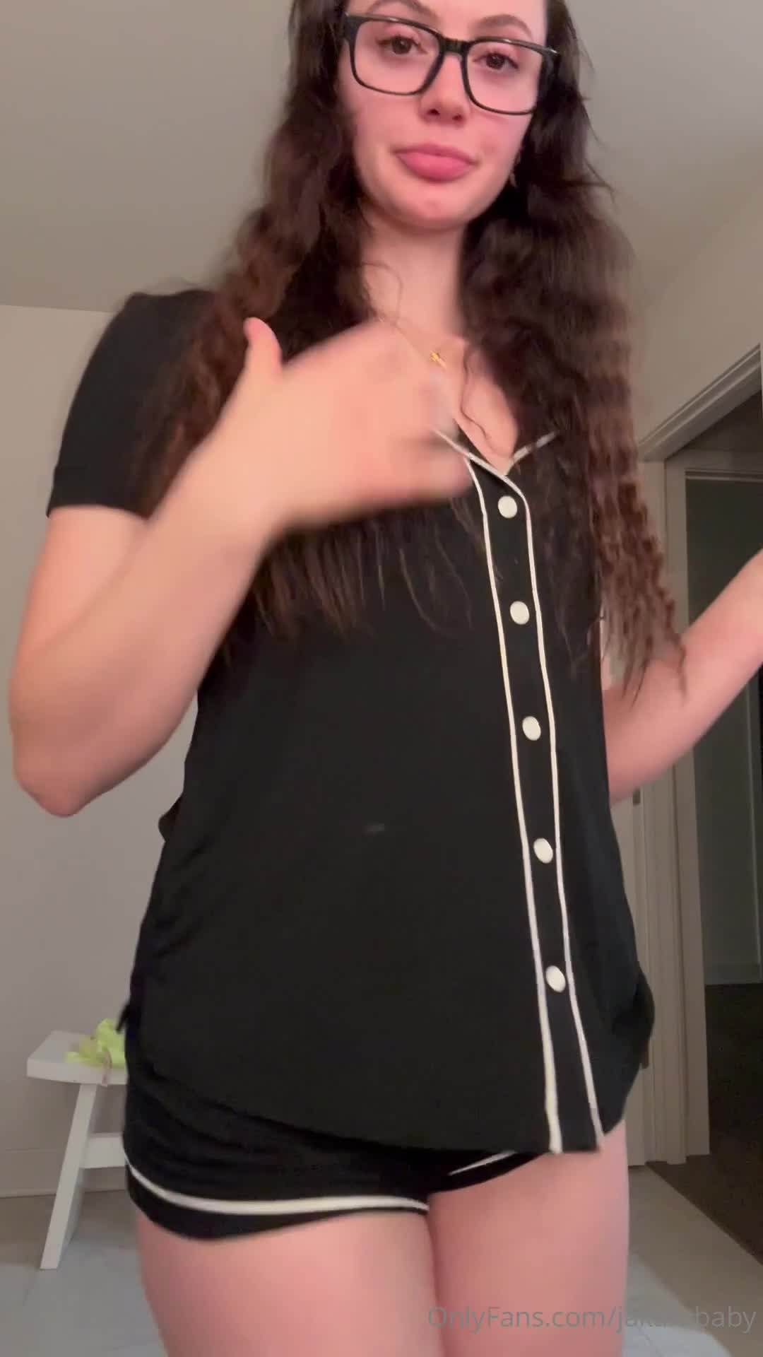 Video 437912 from Jakara Mitchell