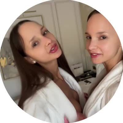 Video 438563 from Adelalinka Twins / adelalinka_life