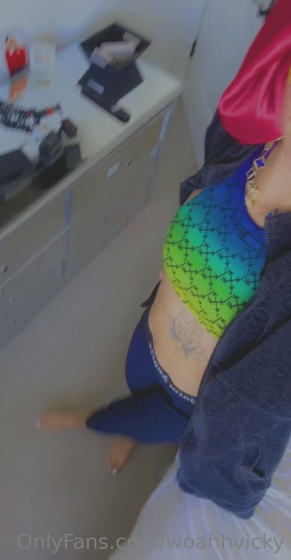 Video 438906 from Woah Vicky