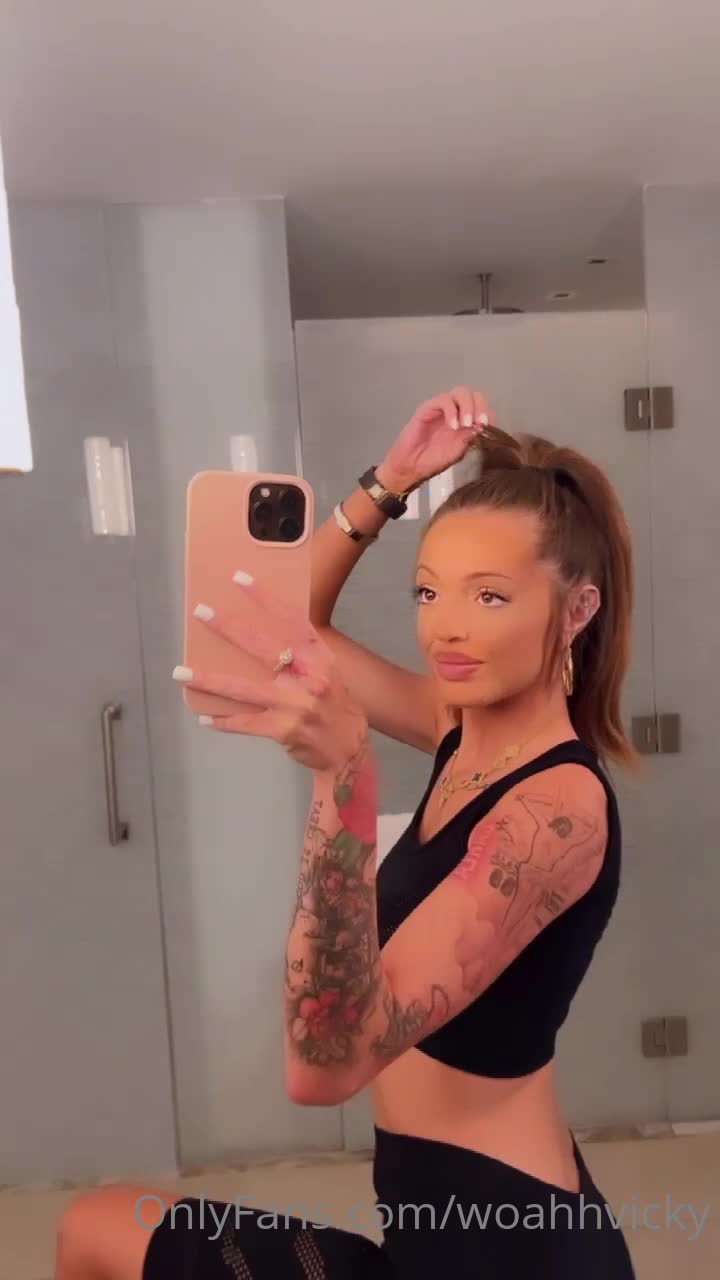 Video 438937 from Woah Vicky