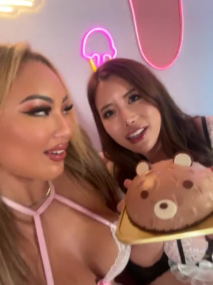 Video 278434 from kazumisquirts / Your Asian Stepsister