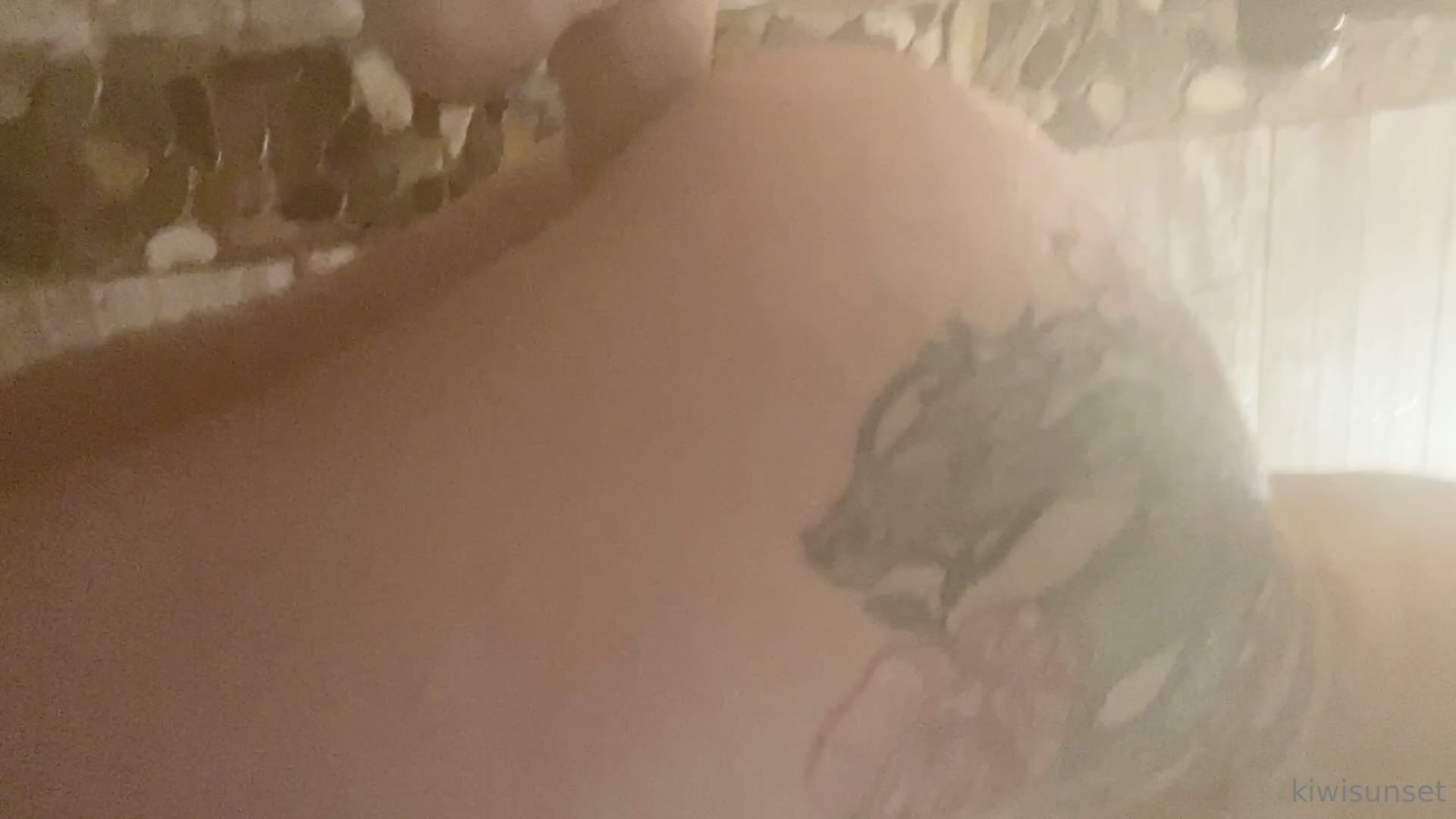 Video 444427 from Kiwi Sunset