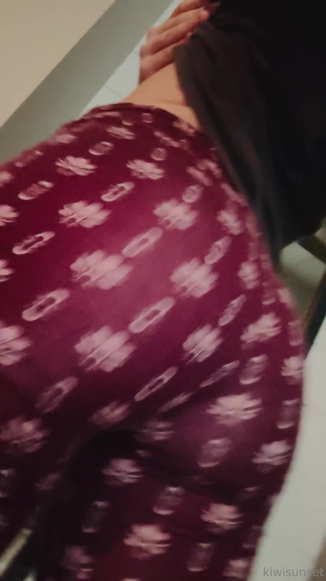 Video 444850 from Kiwi Sunset