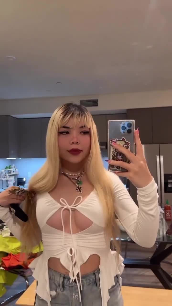 Video 445126 from eggtardy | Michelle Sun