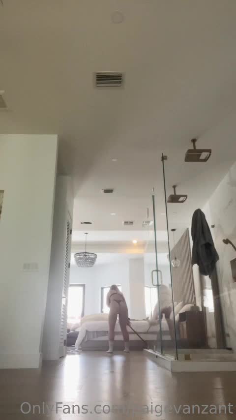 Video 265968 from Paige Vanzant 2.0