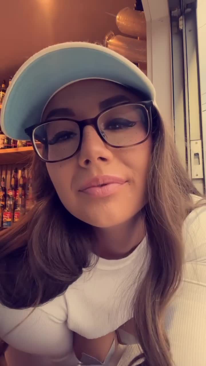 Video 446788 from Meghan Márquez