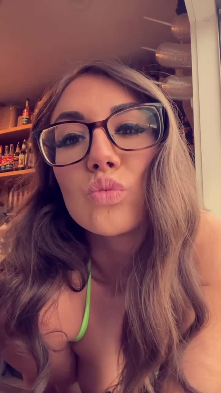 Video 446790 from Meghan Márquez