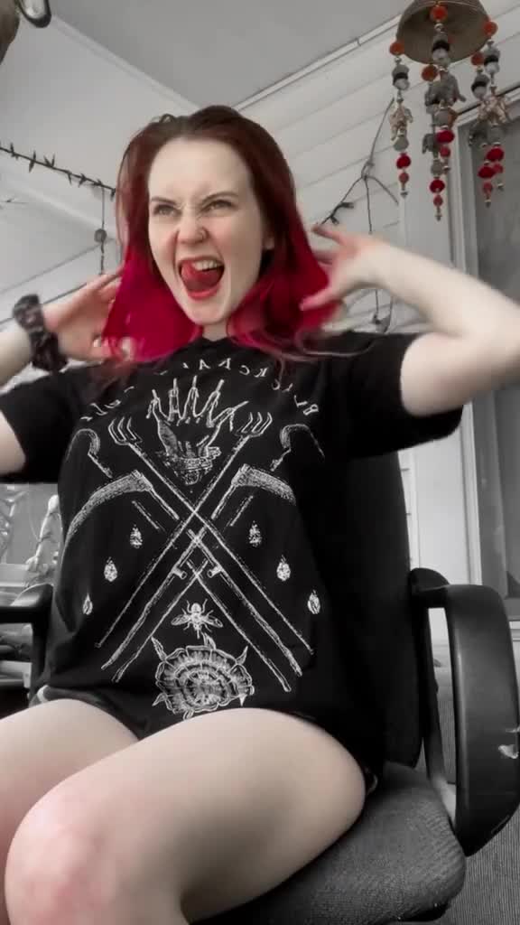 Video 446938 from Carrie Cannie / carrie_cannie