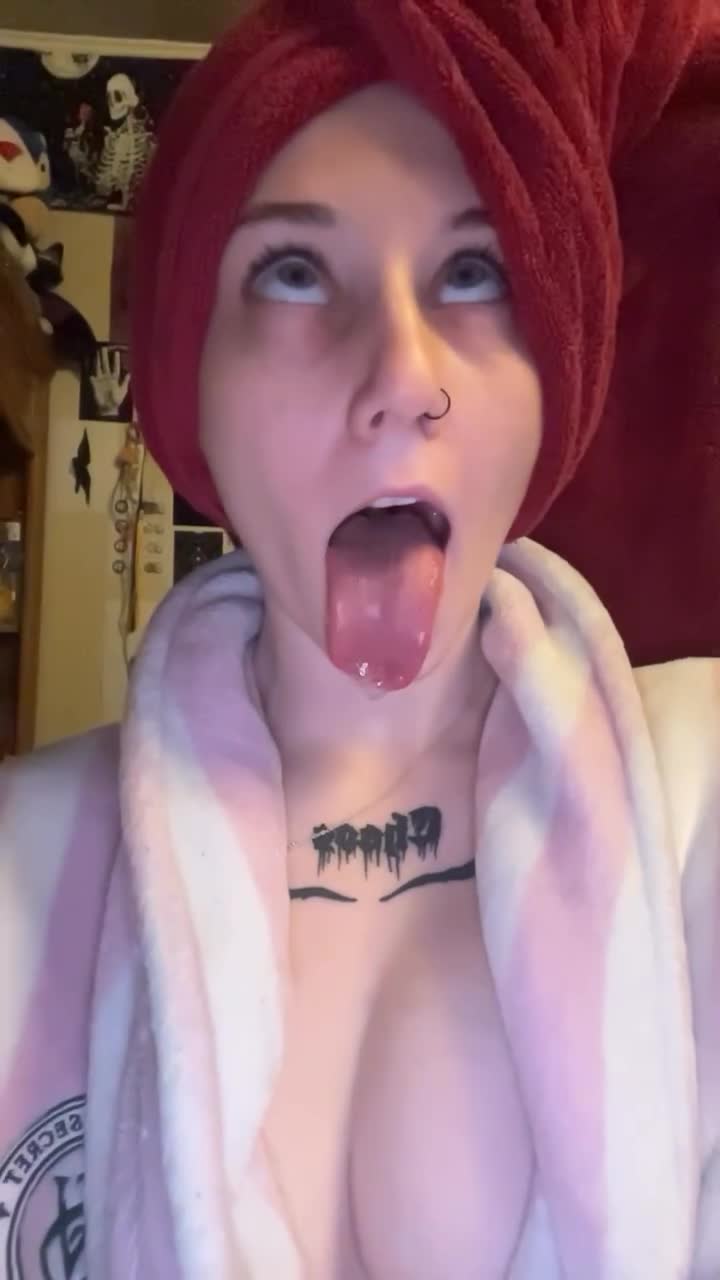 Video 447007 from Carrie Cannie / carrie_cannie