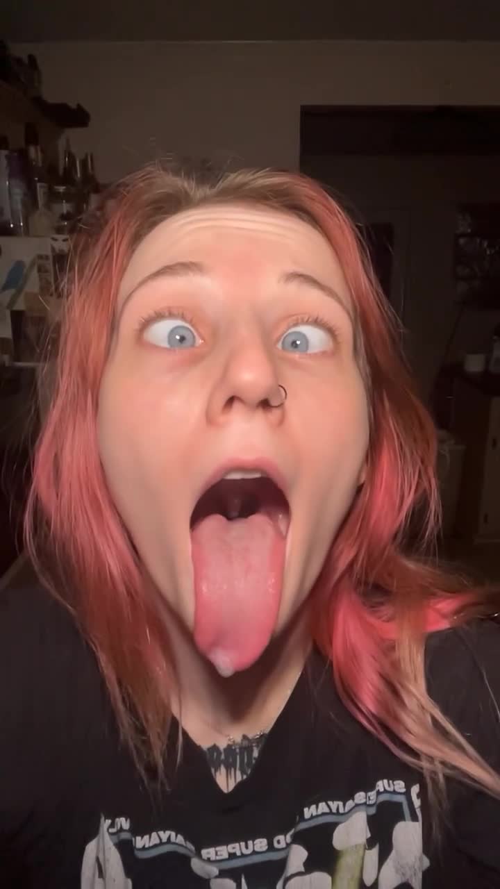 Video 447009 from Carrie Cannie / carrie_cannie