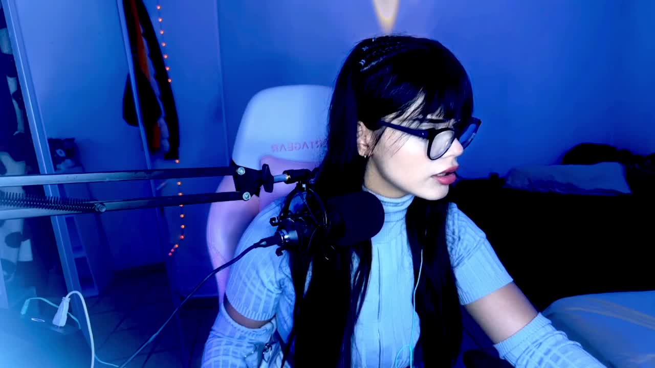 Video 447158 from Chxrryxblossom